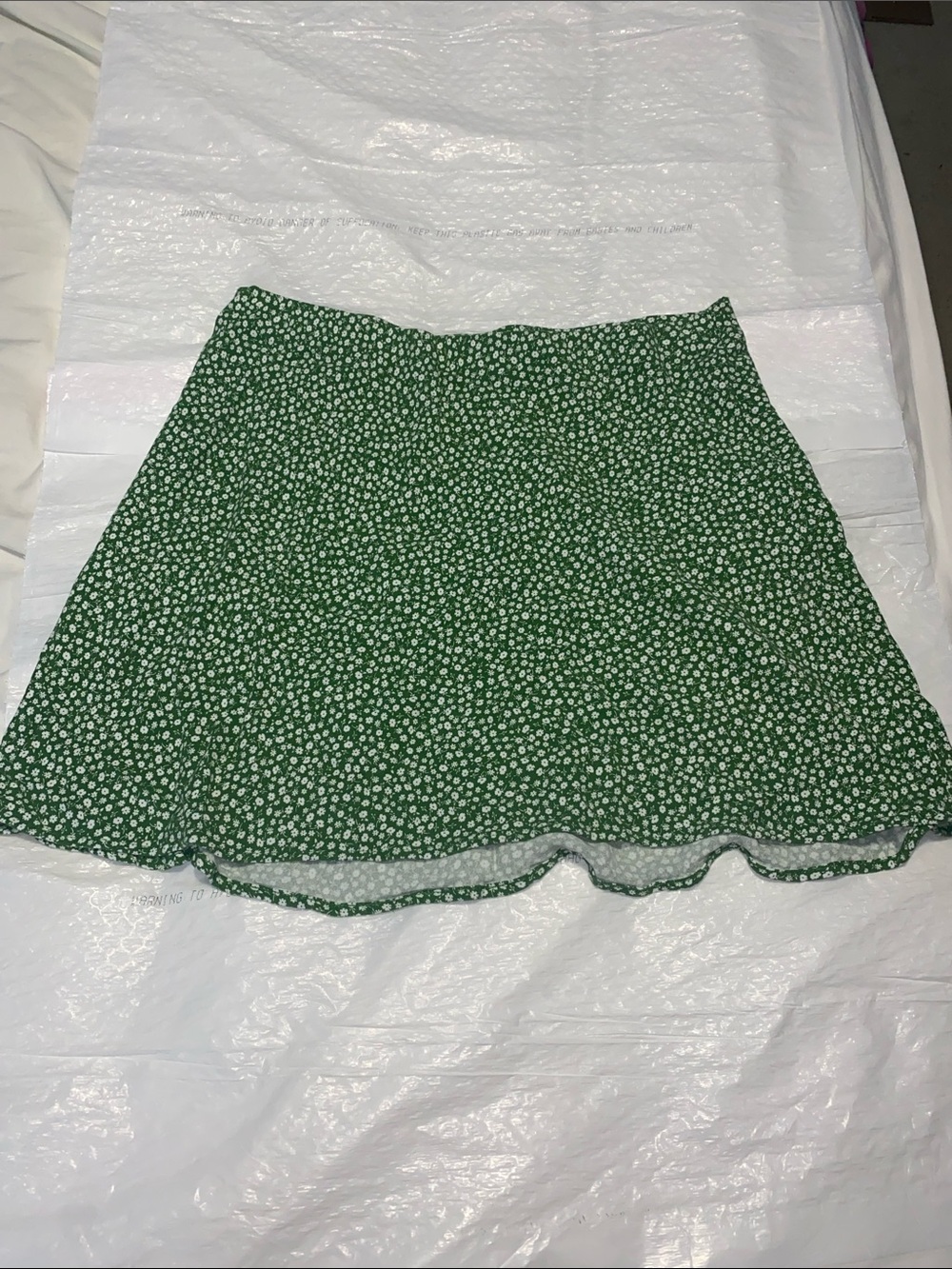 Old Navy Green Mini Skirt with White Floral
